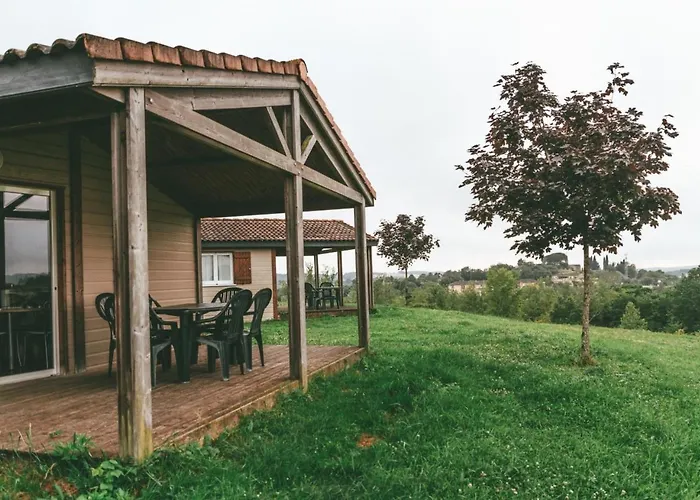 H Des Lacs 3p 4 Pers منتجع