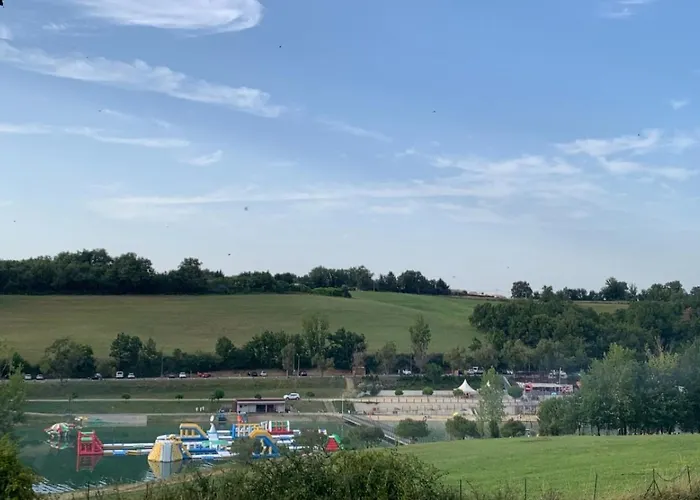 H Des Lacs 3p 4 Pers منتجع مونكلار دو كيارْسي