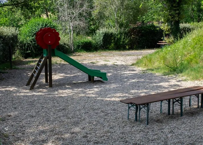 H Des Lacs 3p 4 Pers منتجع مونكلار دو كيارْسي